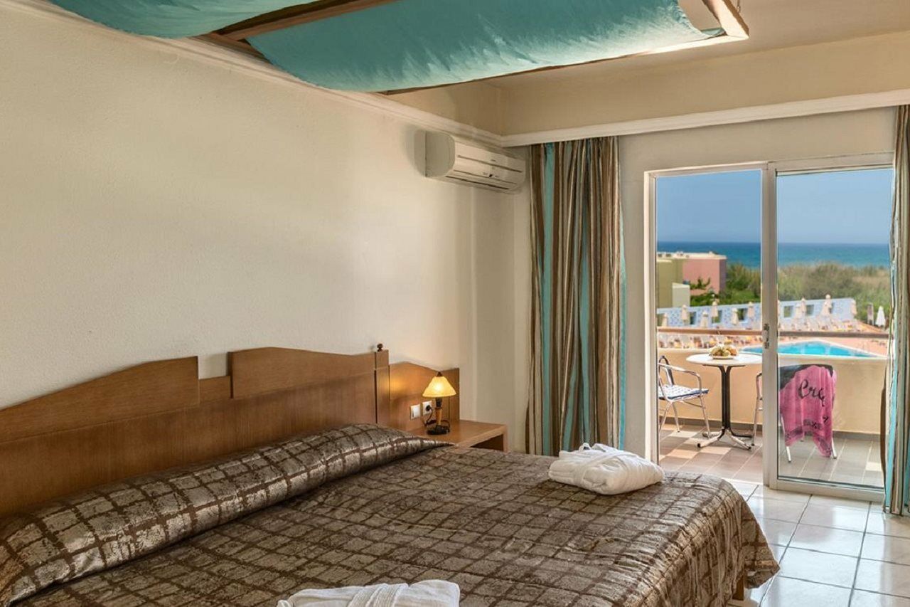 Eliros Mare Beachfront Poem Отель 5*